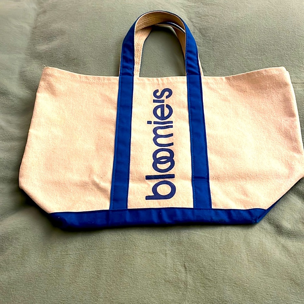 Bloomingdale’s Vintage Tote Bag